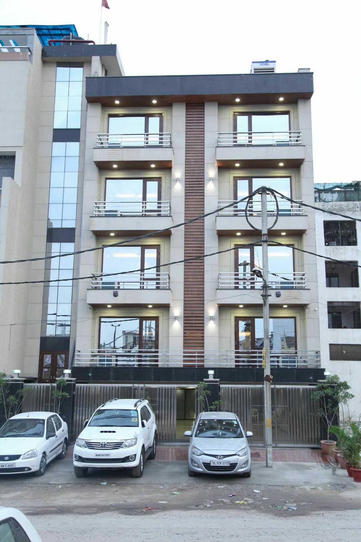 ניו דלהי Hotel H.C Grand מראה חיצוני תמונה