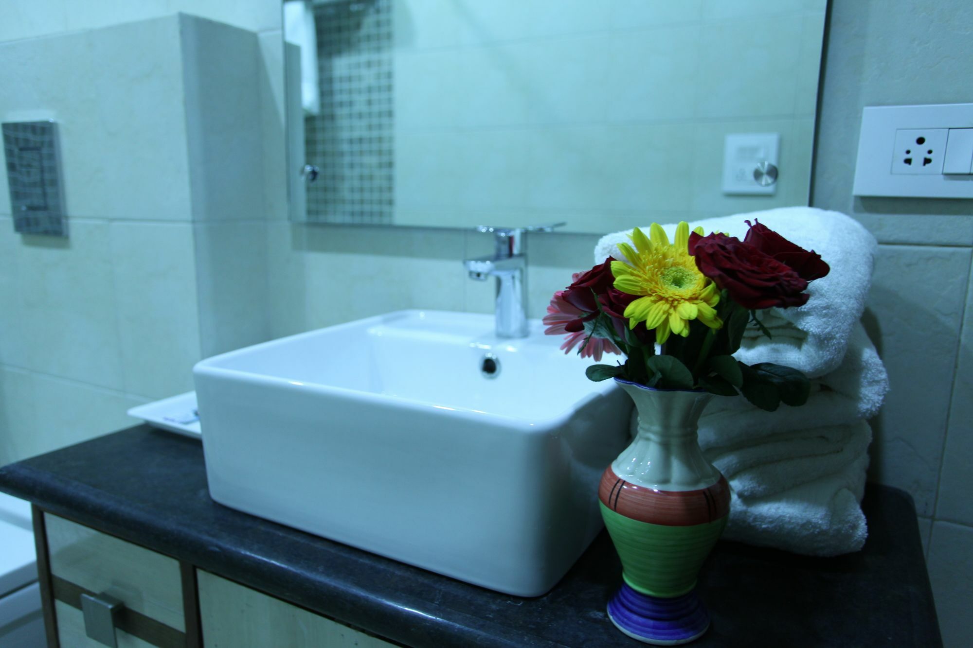 ניו דלהי Hotel H.C Grand מראה חיצוני תמונה